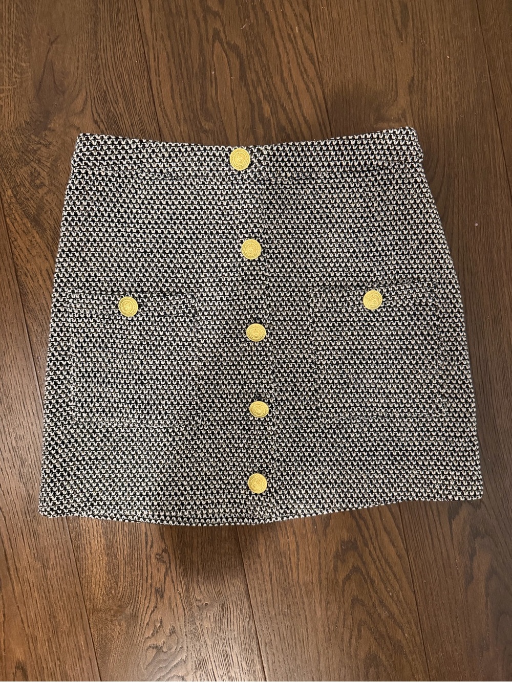 L'AGENCE Black and White Tweed Mini Skirt with Gold Buttons 4